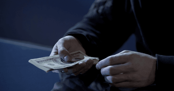 Central Bank of UAE allots guidelines to combat money laundering