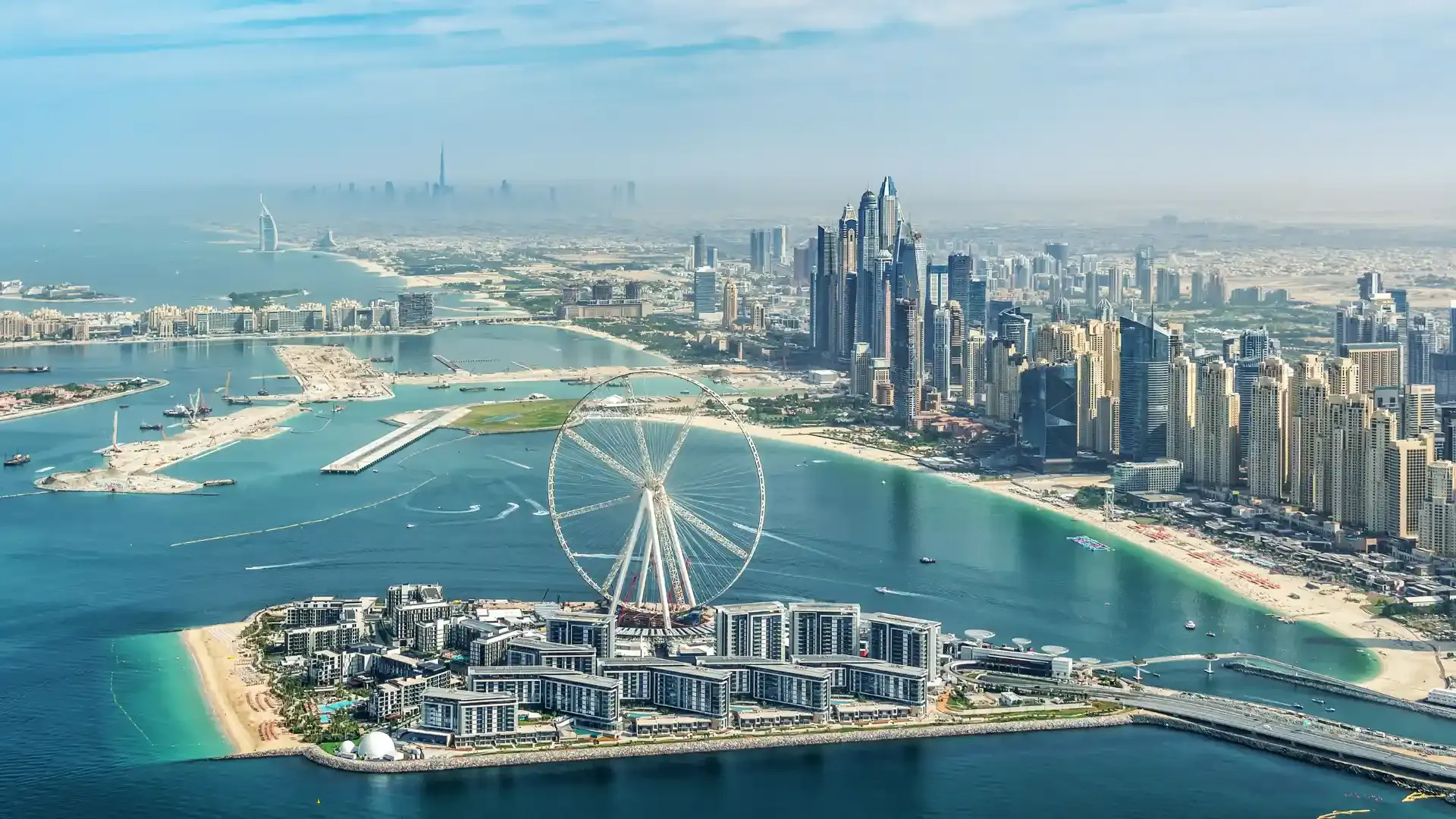 Asian Wealth Managers Flock to Dubai as Clients Look to Diversify