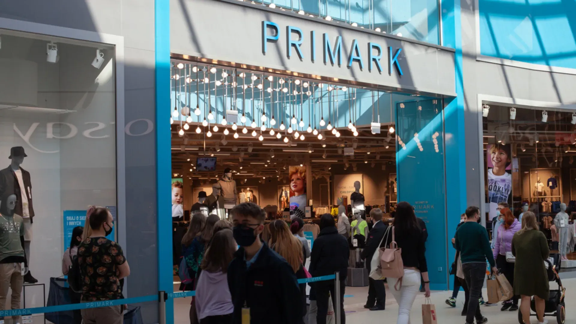 Primark’s Record €1.8 Billion Turnover In Spain Highlights Strong Growth Despite Falling Growth Margins