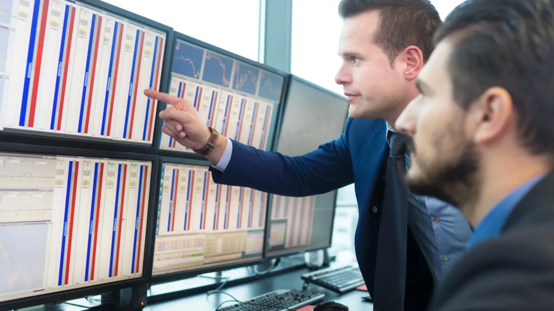 The New Masters of Money: Sovereign Wealth Funds and Private Equity in a Changing World