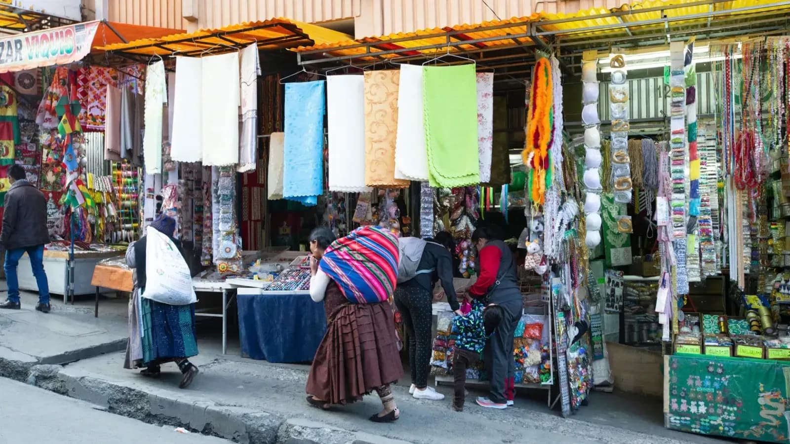 Subsidies And Stablecoins: How The $1.9b IMF Deal Affects Bolivia