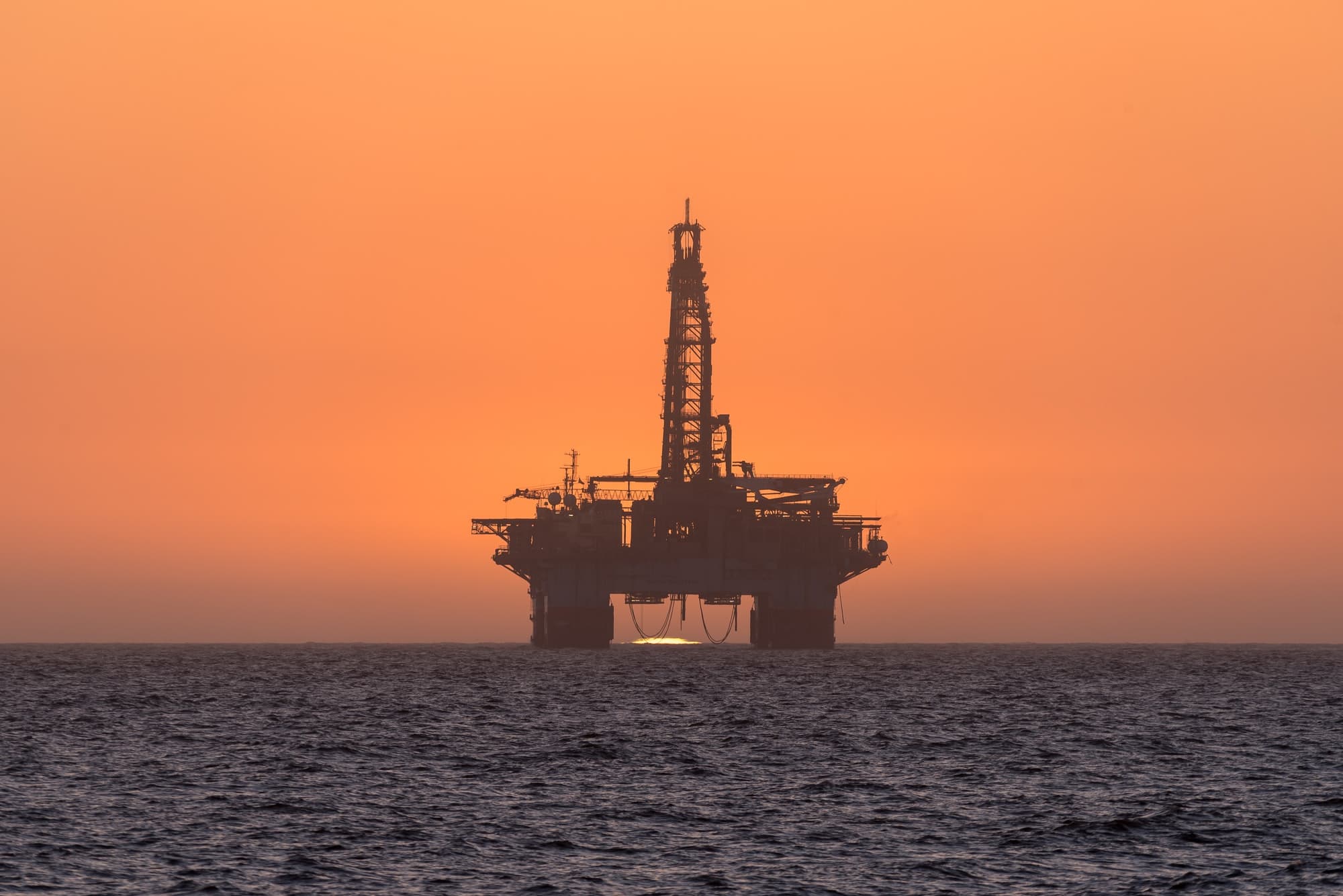 Saudi Oil Giant Aramco Set to Acquire 2.1 Billion SABIC Shares