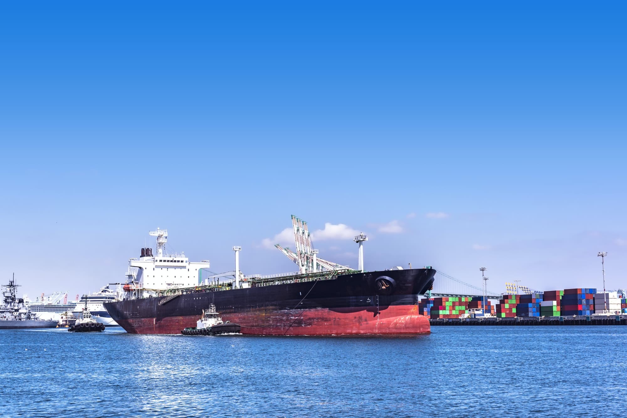 Illegal Iranian Oil Shipping: Trump Administration Blacklists 5 UAE firms