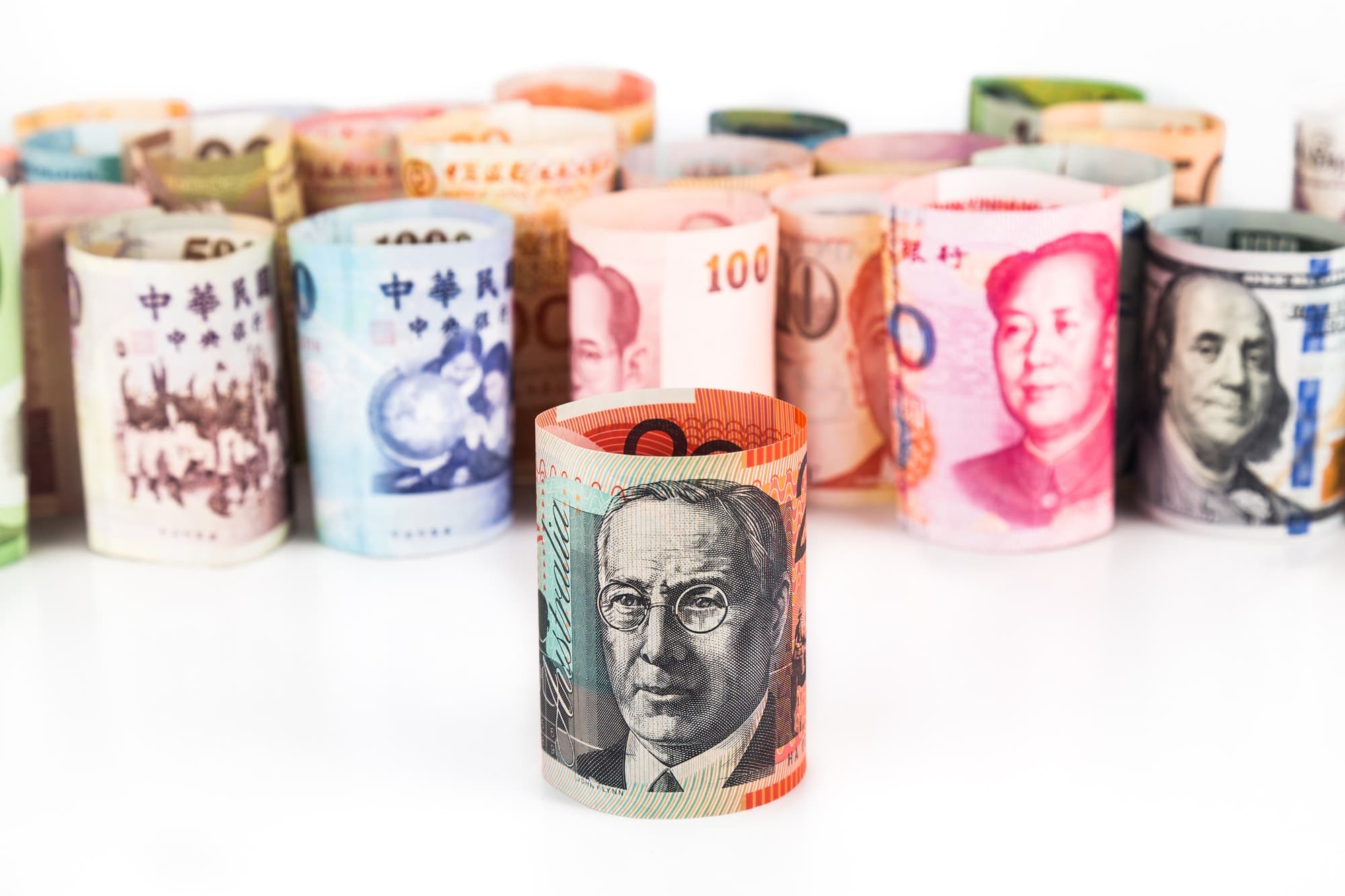 Singapore Central Bank Clears Air Around Foreign Currency Deposits
