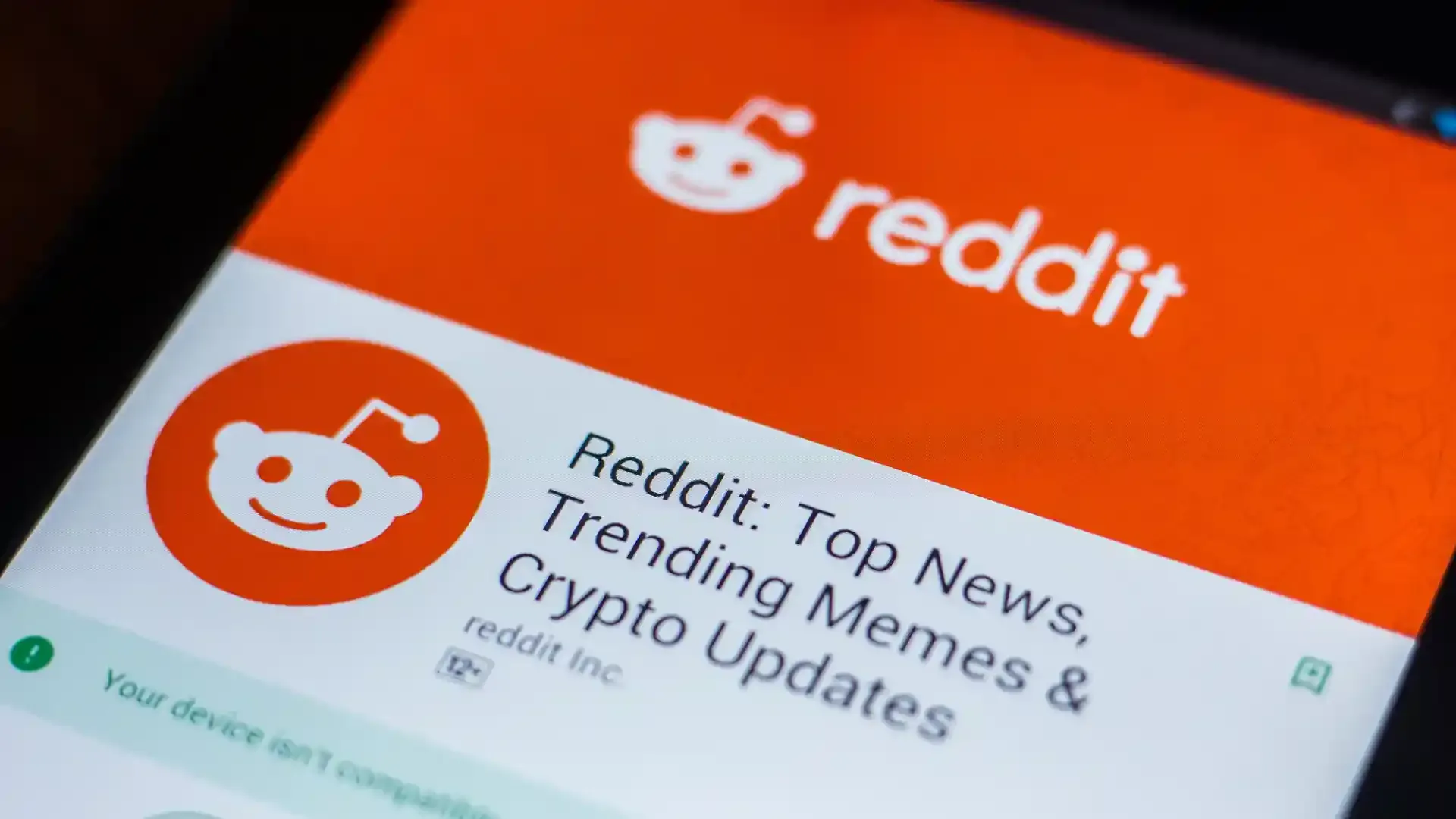 Social Media Giant Reddit Sets IPO Price at $34 Per Share