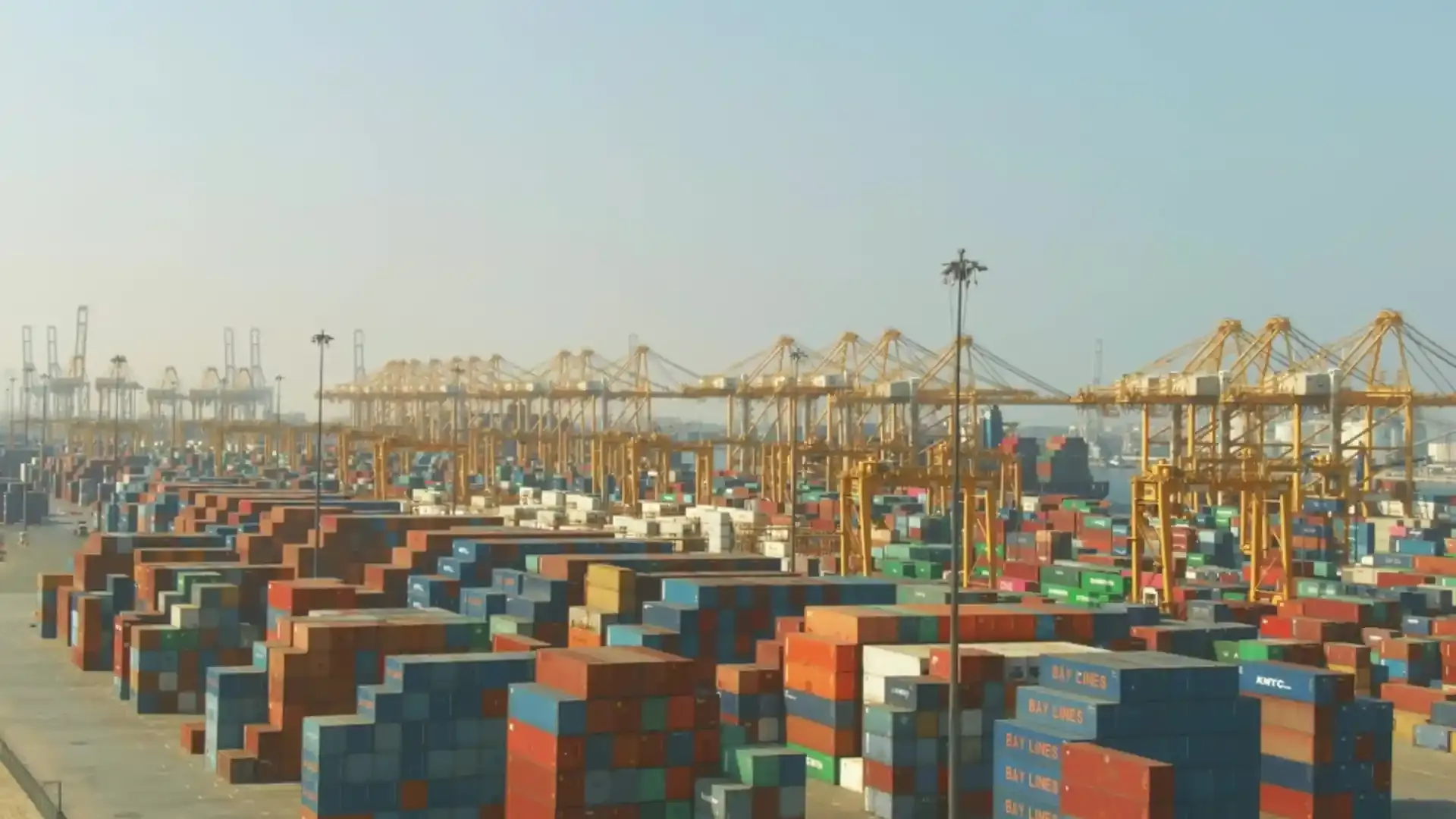 UAE Sets New Milestone in Non-Oil Trade Under Sheikh Mohammed bin Zayed’s Leadership