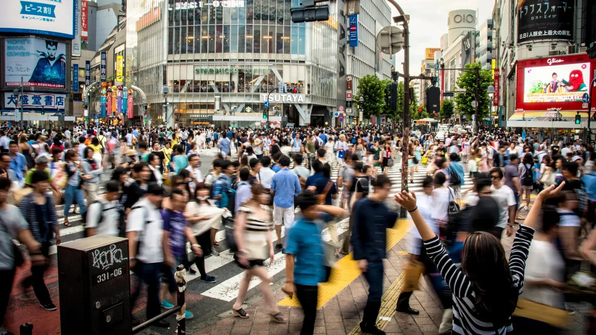 Japan To Increase Wages For Third Time Amid Labour Shortages