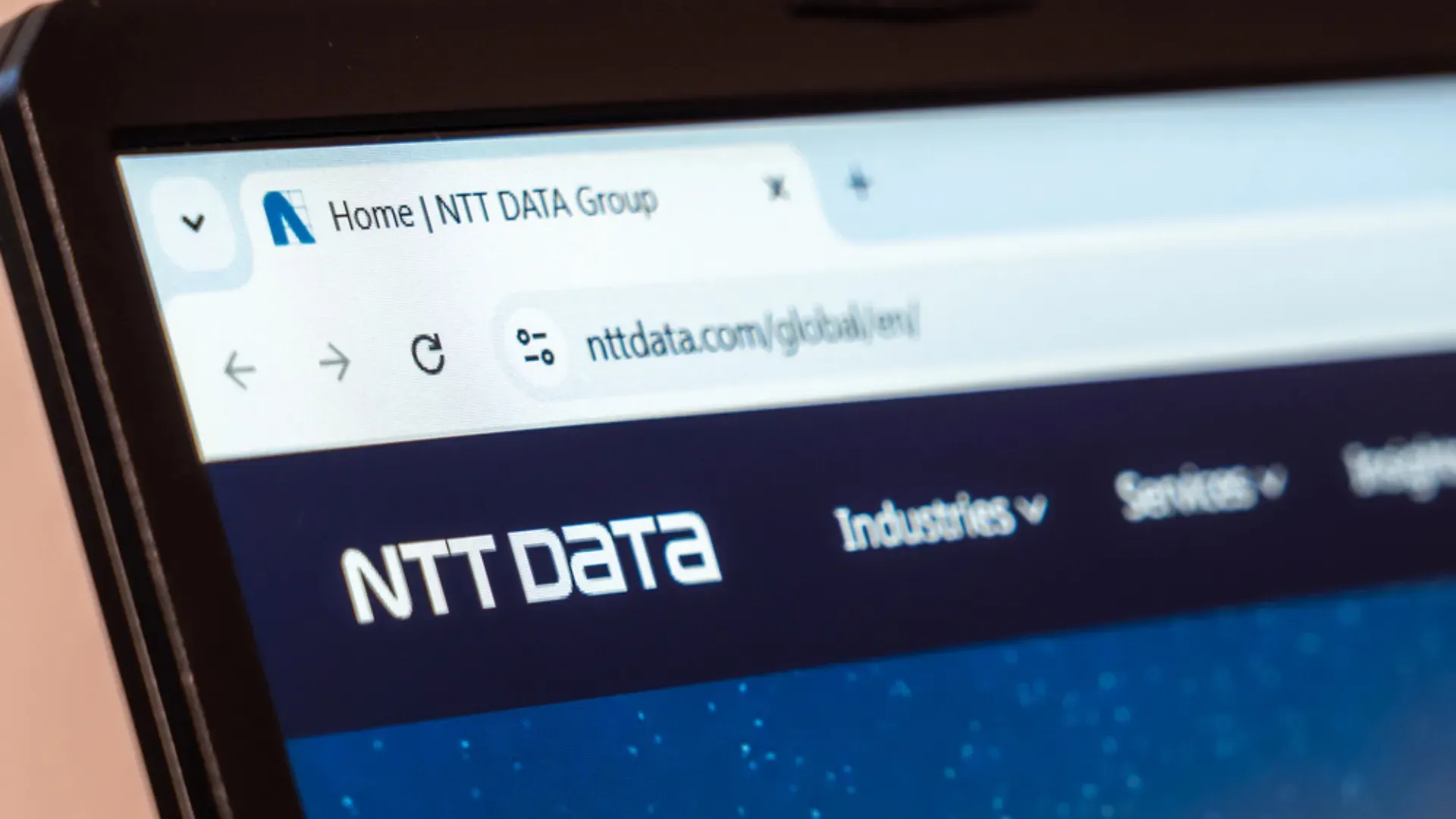 NTT DC Plans to Raise $988 million in SGX, Highest REIT Listing in 10 Years