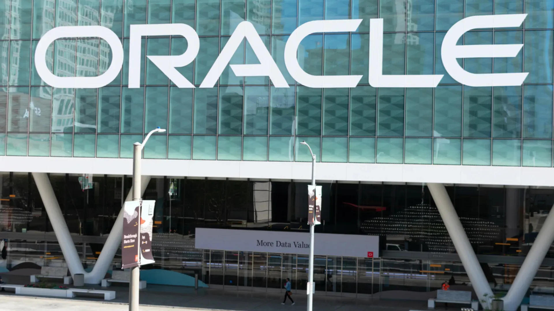 Oracle’s Profit Jump by $2.7 Billion Ampere Sale and Future Contracts Hit $523 billion