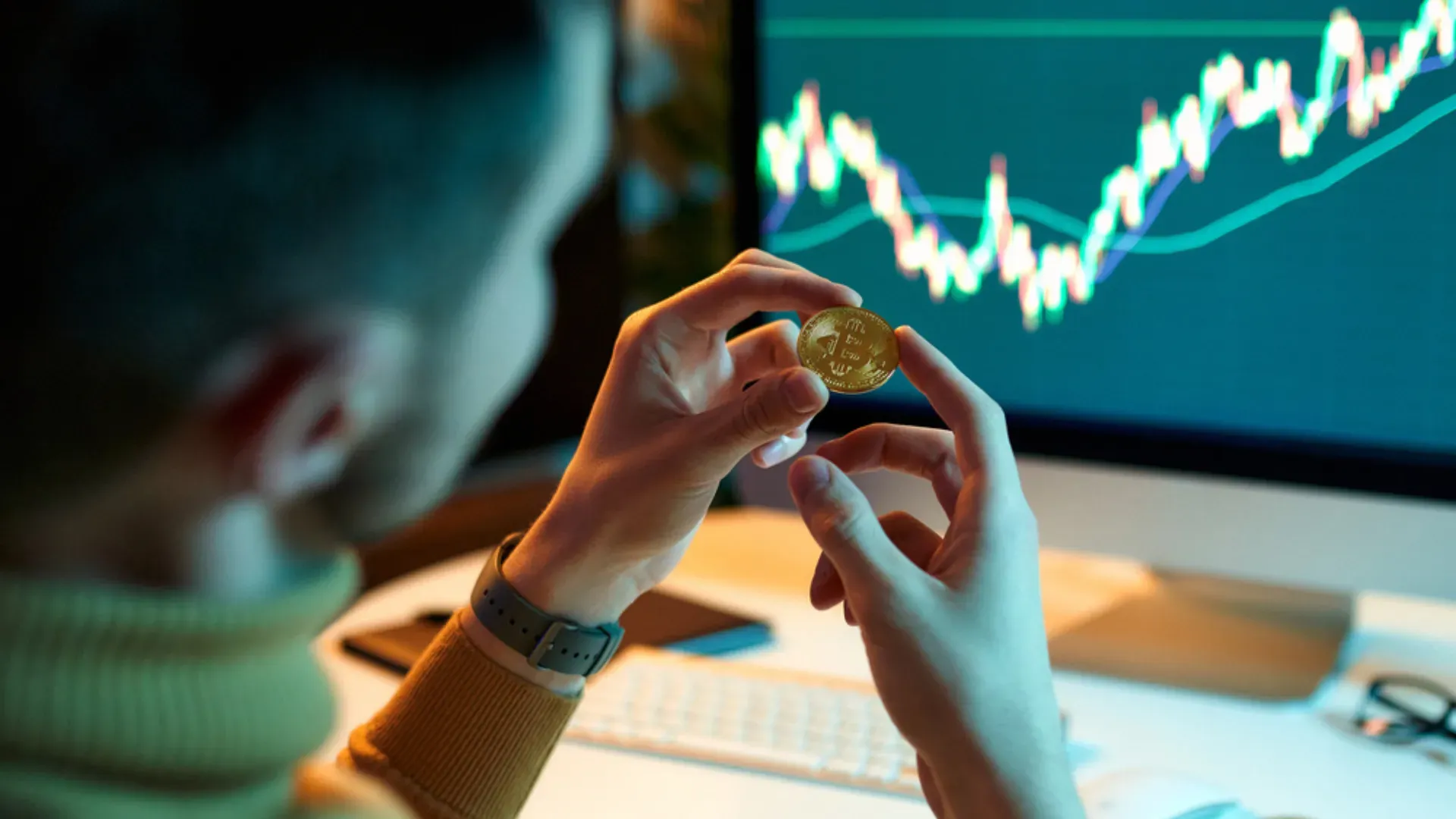 Bitcoin ETFs Attract $56.6bn in Fresh Capital as BTC Remains 30% Off Record High