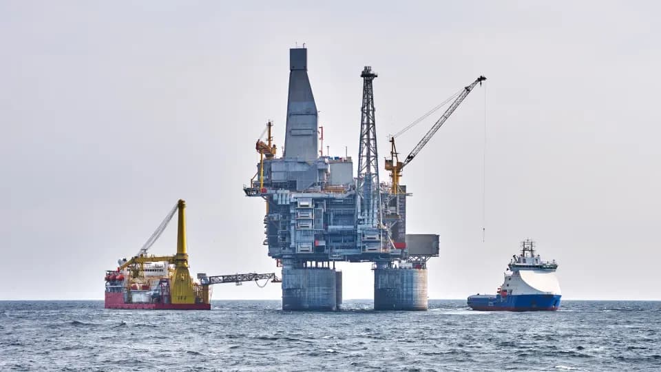 OPEC+ Holds November Oil Targets Steady as War Keeps Supply Tight