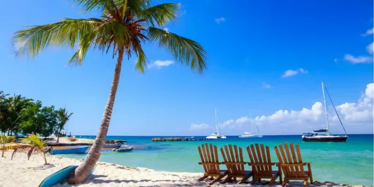 Tourists Flock to Dominican Republic in Record-Breaking Numbers in 2022: Strong growth indicated