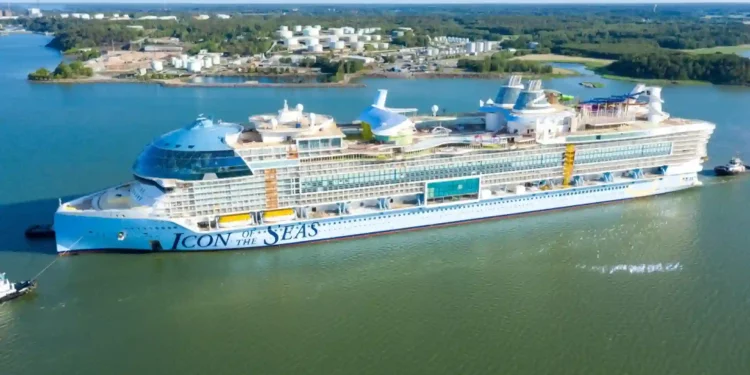 Titanic’s Successor, Icon of the Seas – Meet the World’s Largest Cruise Ship