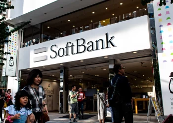 SoftBank Looks to Raise $4.87 Billion with Upcoming IPO