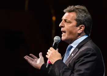 Argentina Plans to End Income Tax Amid Economic Crisis and Elections
