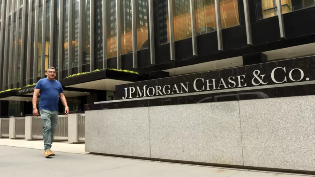 JPMorgan’s Drive for 15% of US Deposits and Credit Card Dominance