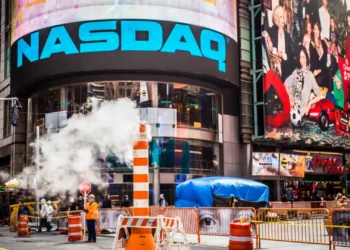Nasdaq 100 Suffers $1 Trillion Loss Amid AI Apprehensions in Worst Day Since 2022
