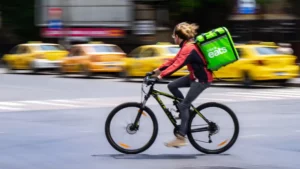 New York and Seattle Face Delivery Apps Fallout Due to Increased Costs