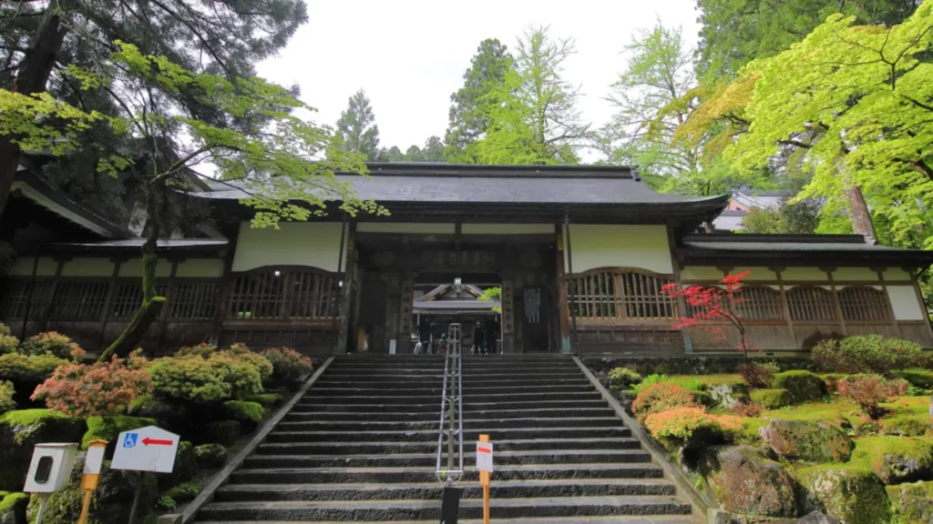 Unusual Demand for Japan’s Historic Religious Properties May Have Hidden Agendas