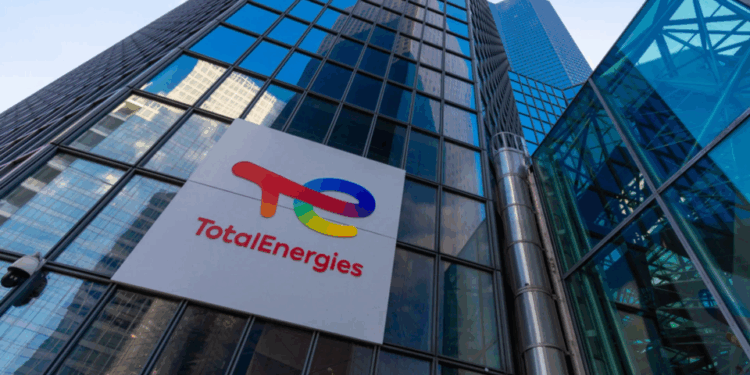 Iraq Signs Deal With TotalEnergies and QatarEnergy LNG To Change Its Energy Future