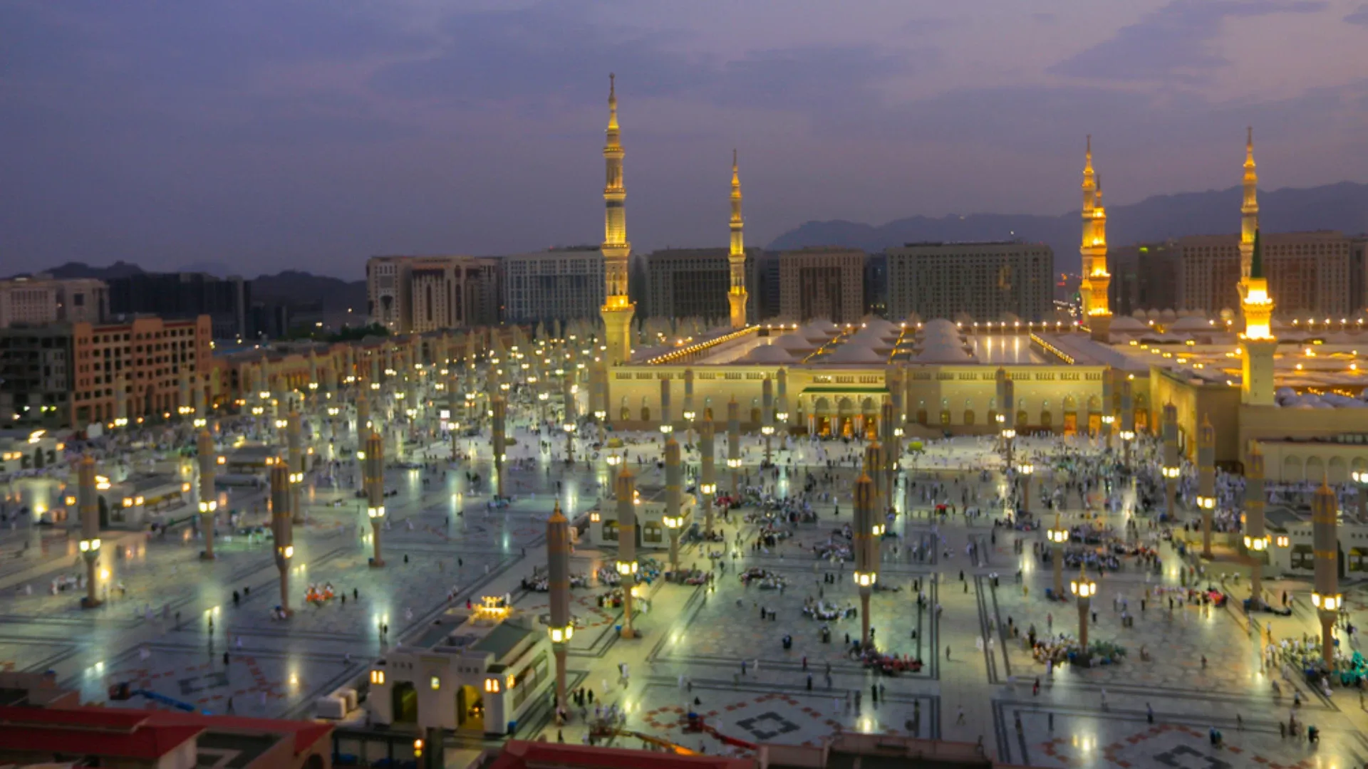 Saudi Wealth Fund Prepares Fresh Strategy with Focus on AI and Tourism Growth 