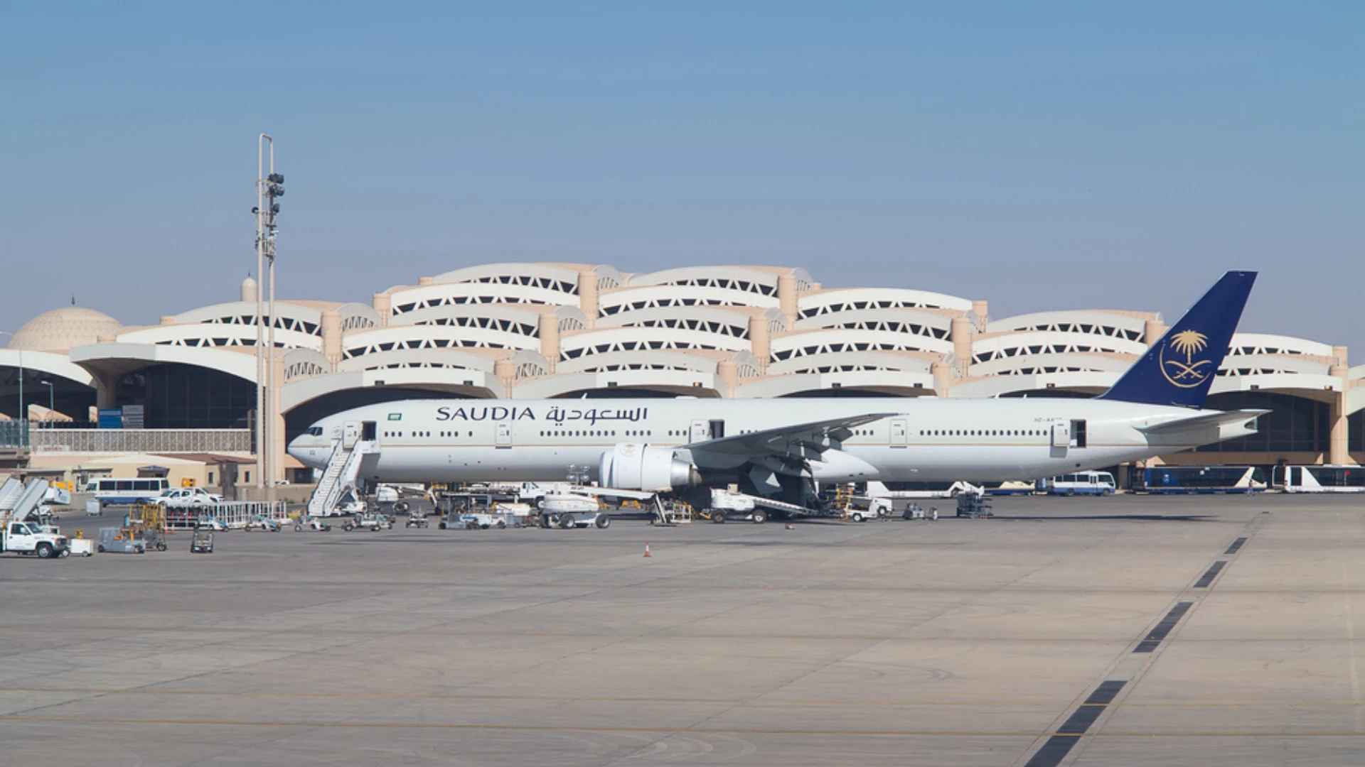 Middle East’s Aviation Boom: Can Riyadh Become the Next Global Air Hub?